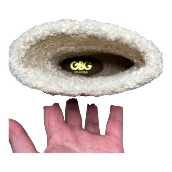 G by Guess Aussie Faux Fur Tan Boots Size 8.5 - Picture 7 of 9